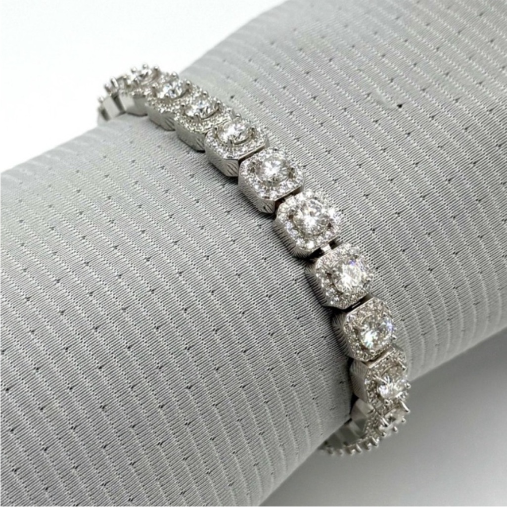 925 Silver, 11.5ctw Ice Cube Moissanite Bracelet - 8.5